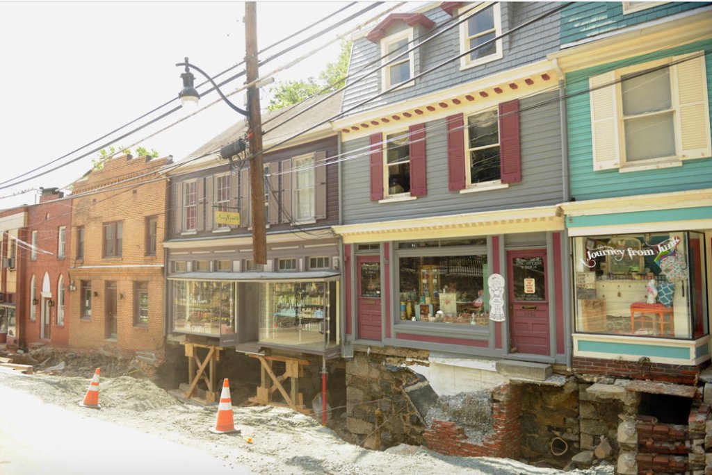 Portrait of the 8200 block of Main Street July 2016 this was a screen shot that I took and I am unsure of the source. If you are the photographer or news organization, I am happy to pay for rites.